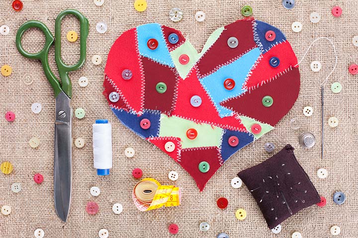 Valenine’s-Day-Sew-On-Heart-And-Buttons