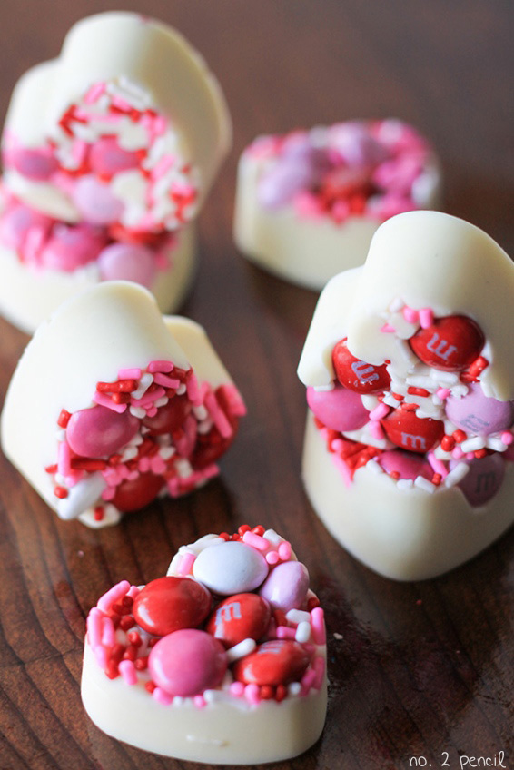Valentines-Day-White-Chocolate-Bark-Bites-7